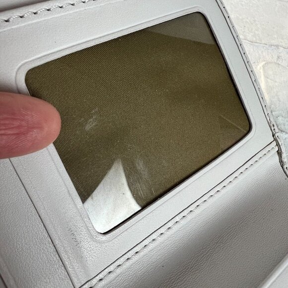 Coach Wallet Beige White Signature C Canvas Leather Tri-Fold Zip Snap Card Slots - Picture 11 of 11